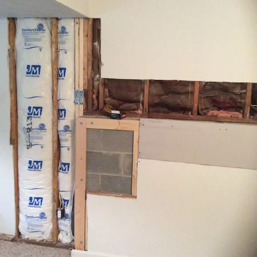Wall insulation replacement during Structural Drying in Ridgewood village